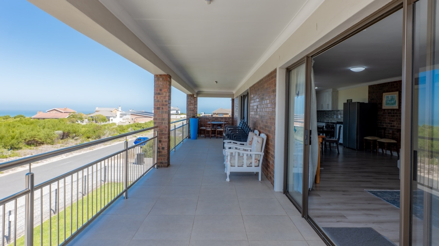 12 Bedroom Property for Sale in Agulhas Western Cape